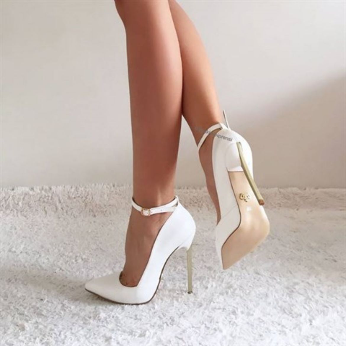 Bluma Bilekten Bantlı İnce Topuk 10 Cm Beyaz Mat Stiletto resmi