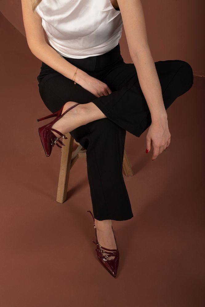Ciza Üç Bantlı Toka Detaylı İnce Topuk 10 Cm Cherry Stiletto resmi
