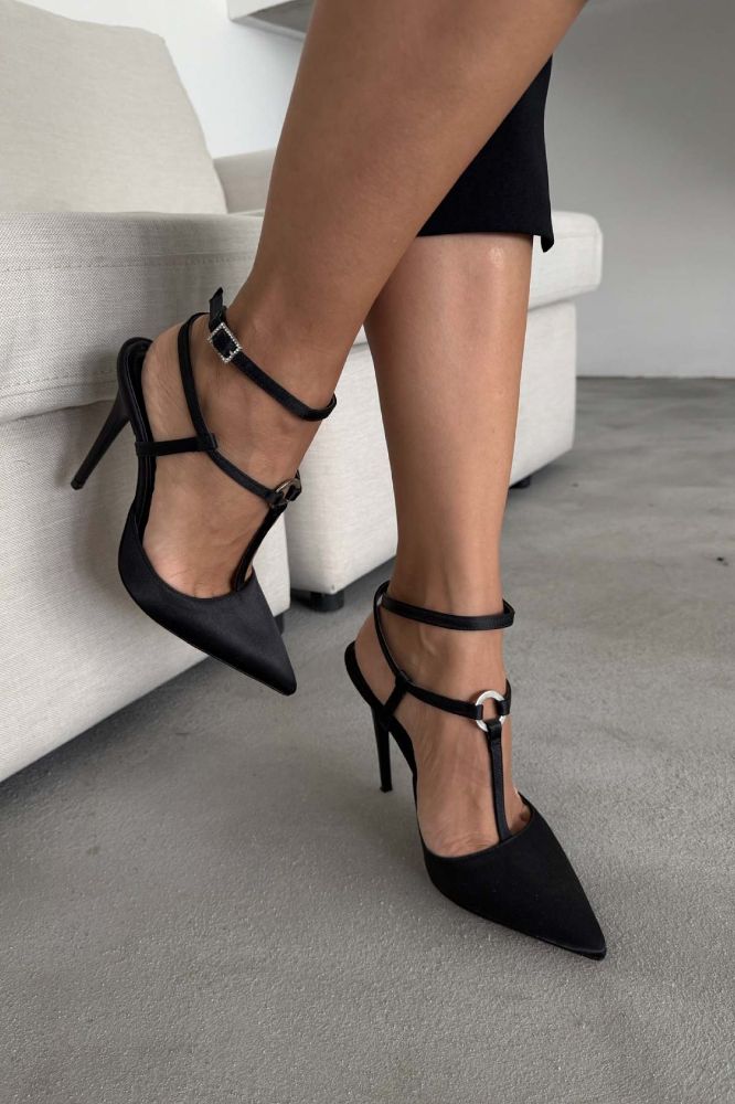 Yael Bilekten Bantlı İnce Topuk 10 Cm Siyah Saten Stiletto resmi