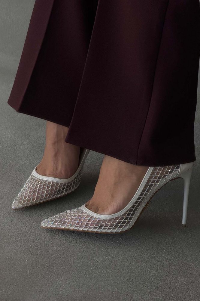 Romy Taş Detaylı Fileli İnce Topuk 10 Cm Beyaz Rugan Stiletto resmi