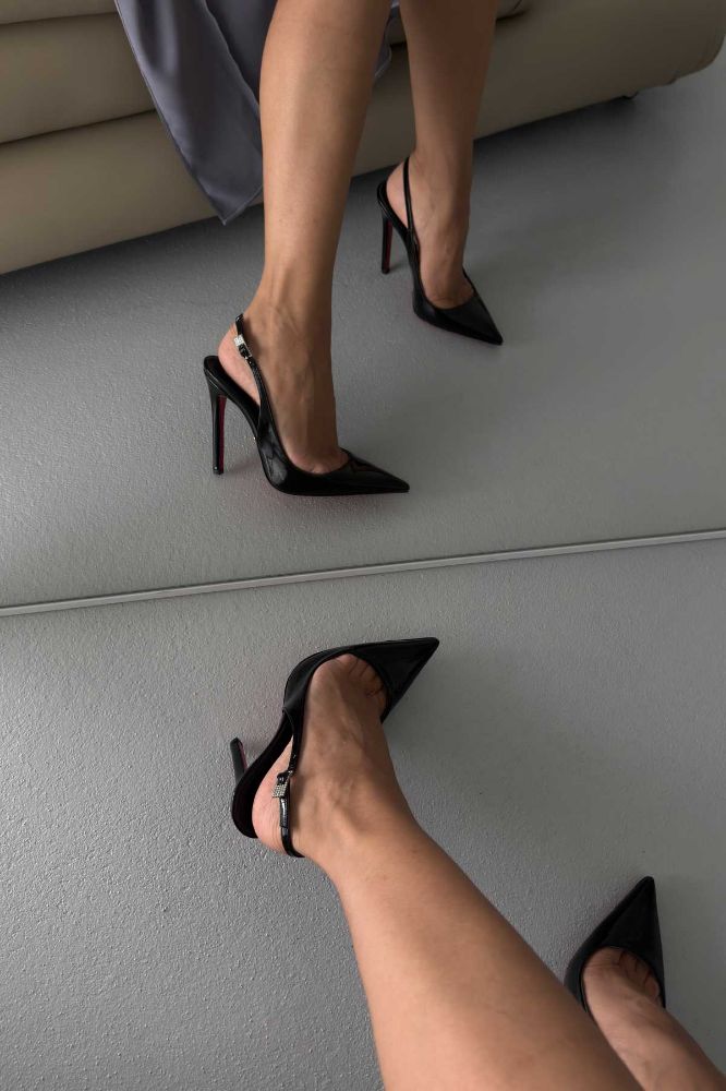 Awed Taşlı Toka Detaylı İnce Topuk 12 Cm Siyah Rugan Stiletto resmi