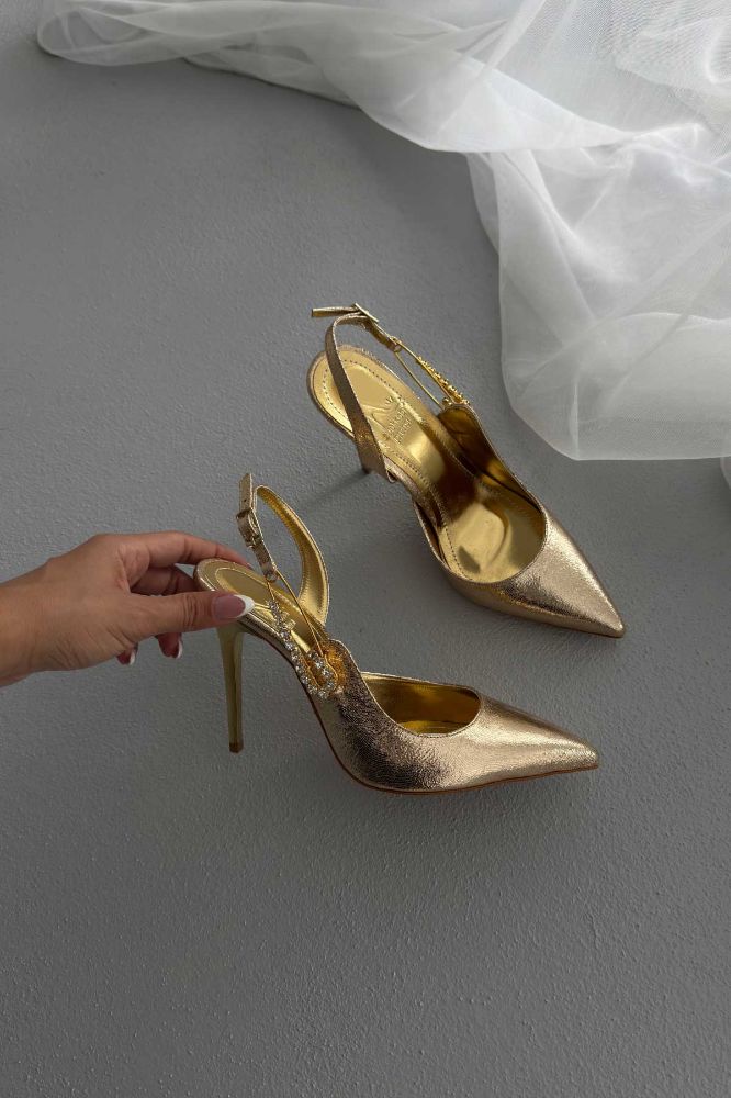 Brooch Aksesuar Detaylı İnce Topuk 10 Cm Gold Stiletto resmi