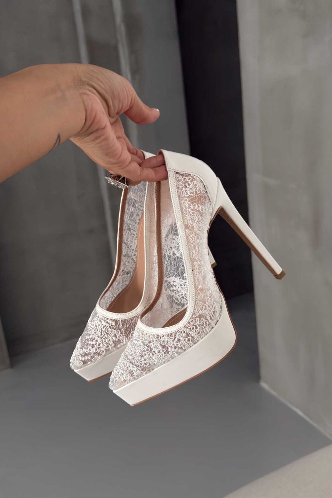 Riet İnce Topuk 13 Cm Beyaz Dantelli Platform resmi