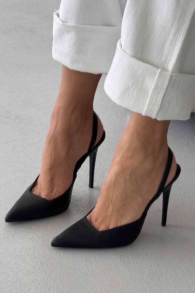 Zuri İnce Topuk 10 Cm Siyah Mat Stiletto resmi