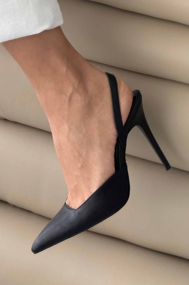 Zuri İnce Topuk 10 Cm Siyah Mat Stiletto resmi