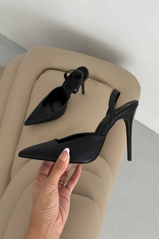 Zuri İnce Topuk 10 Cm Siyah Mat Stiletto resmi
