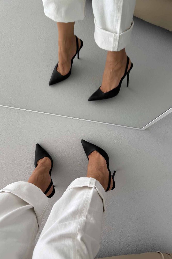 Zuri İnce Topuk 10 Cm Siyah Mat Stiletto resmi