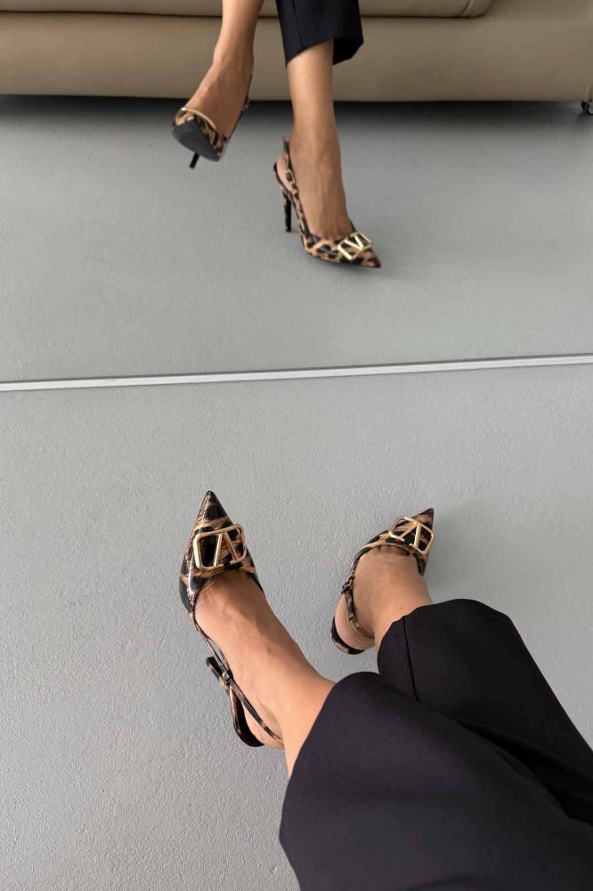 Liva V Detay İnce Topuk 10 Cm Leopar Stiletto resmi