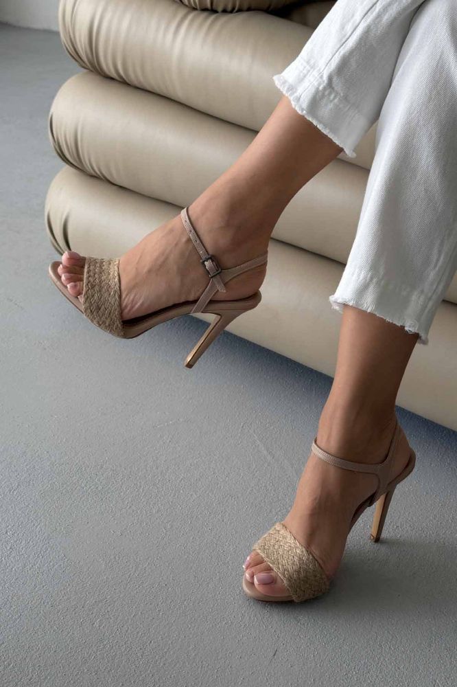 Tease Örgülü İnce Topuk 10 Cm Krem Topuklu Ayakkabı resmi