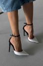 Gael Taşlı Toka Detaylı Bilekten Bantlı İnce Topuk 12 Cm Beyaz Siyah Stiletto