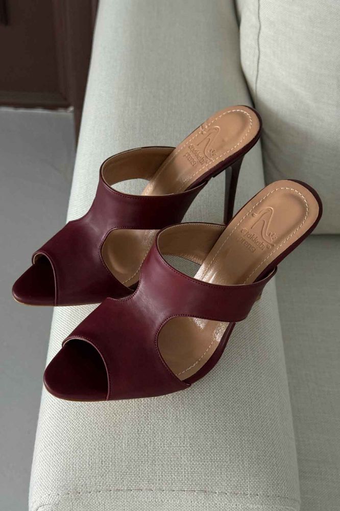 Trey İnce Topuk 10 Cm Bordo Mat Terlik resmi