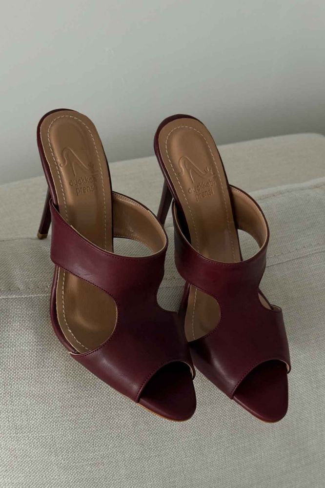 Trey İnce Topuk 10 Cm Bordo Mat Terlik resmi