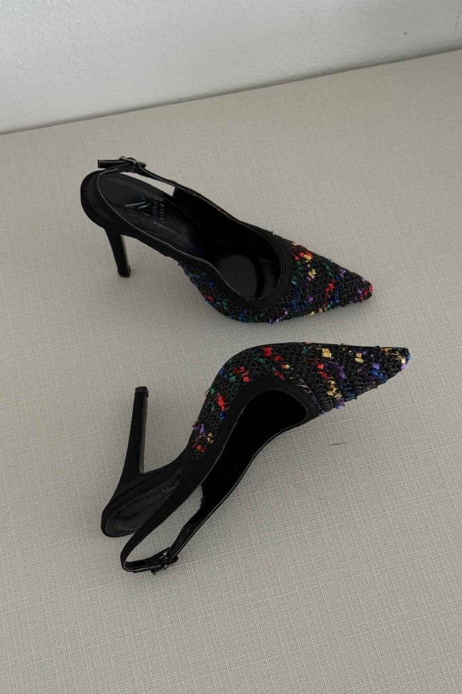 Echo İnce Topuk 10 Cm Siyah Renkli Hasır Stiletto resmi
