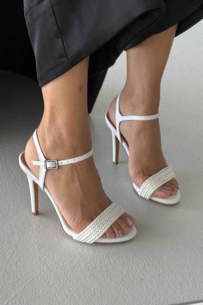 Tease Örgülü İnce Topuk 10 Cm Beyaz Topuklu Ayakkabı resmi