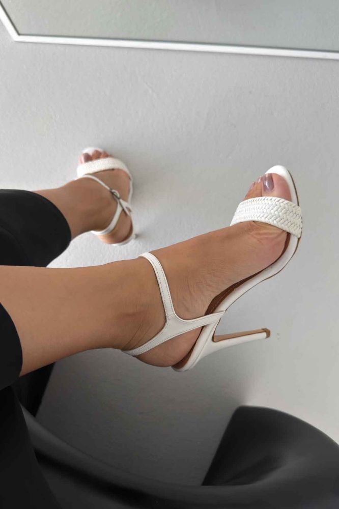 Tease Örgülü İnce Topuk 10 Cm Beyaz Topuklu Ayakkabı resmi