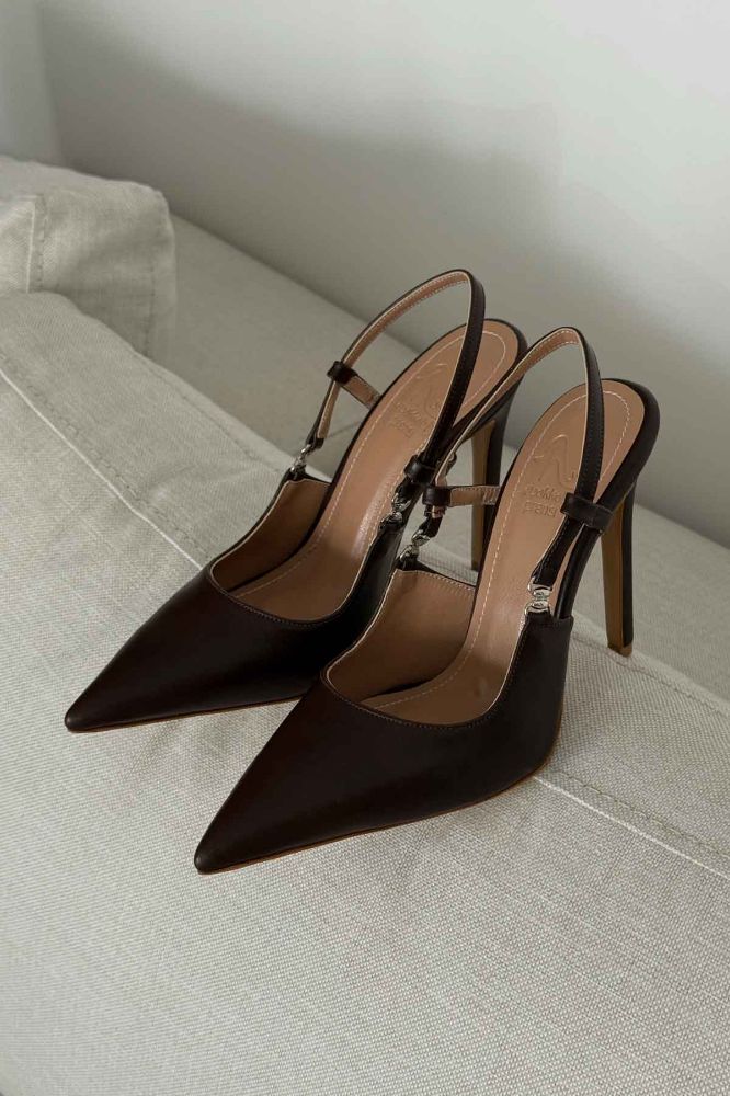 Waft Toka Detaylı İnce Topuk 12 Cm Acı Kahve Mat Stiletto resmi