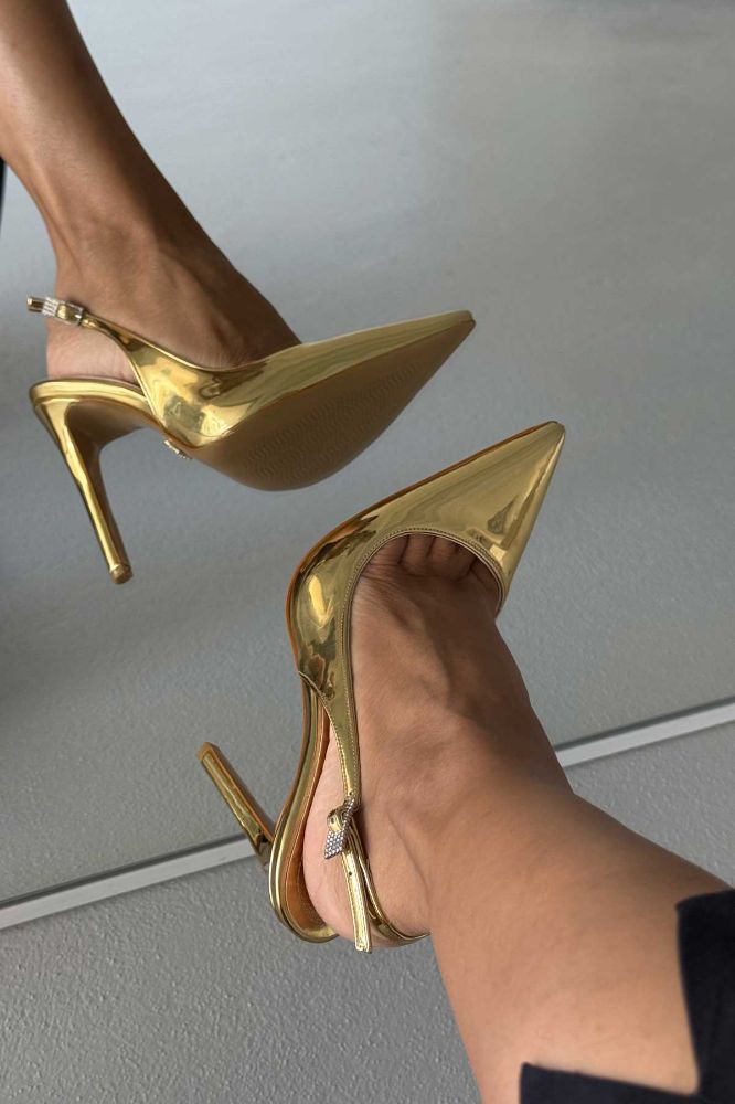 Awed Taşlı Toka Detaylı İnce Topuk 12 Cm Gold Stiletto resmi