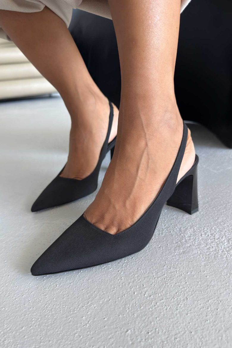 Jude  KALIN TOPUK 8 CM SİYAH MAT SATEN STİLETTO resmi