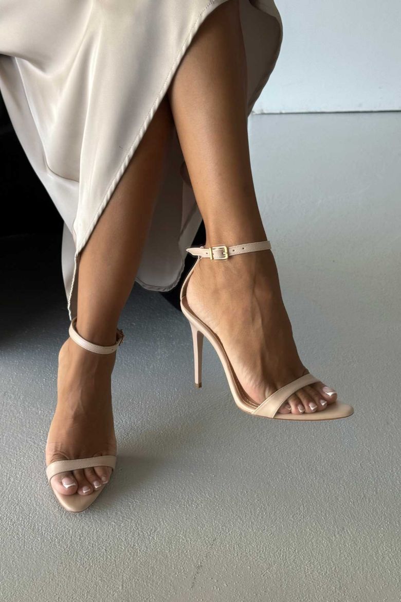 Olivia  İNCE TOPUK 10 CM TEN MAT STİLETTO resmi