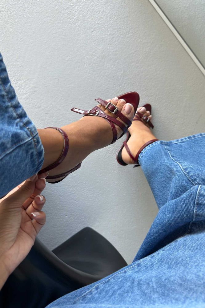 Wilson İnce Topuk 10 Cm Bordo Rugan Stiletto resmi