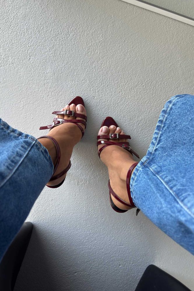 Wilson İnce Topuk 10 Cm Bordo Rugan Stiletto resmi