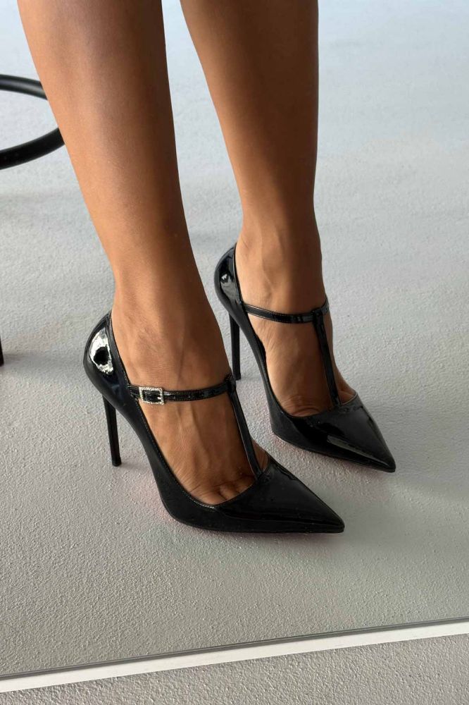 Wren Taşlı Toka Detaylı İnce Topuk 12 Cm Siyah Rugan Stiletto resmi