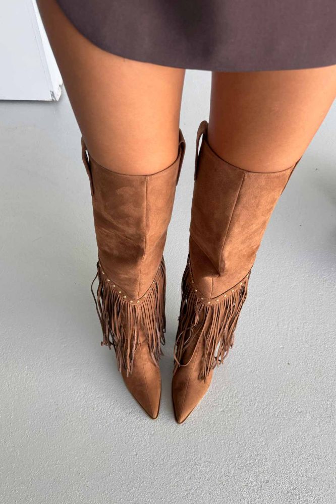 Fringe Püsküllü Ve Trok Detaylı Kovboy Kalın Topuk 9 Cm Taba Süet Çizme resmi