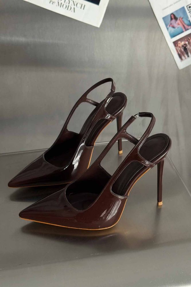 Kindra İnce Topuk 12 Cm Acı Kahve Rugan Stiletto resmi