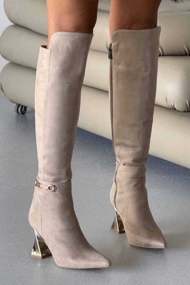 Thalia Toka Detaylı Kalın Topuk 8 Cm Ten Süet Çizme resmi