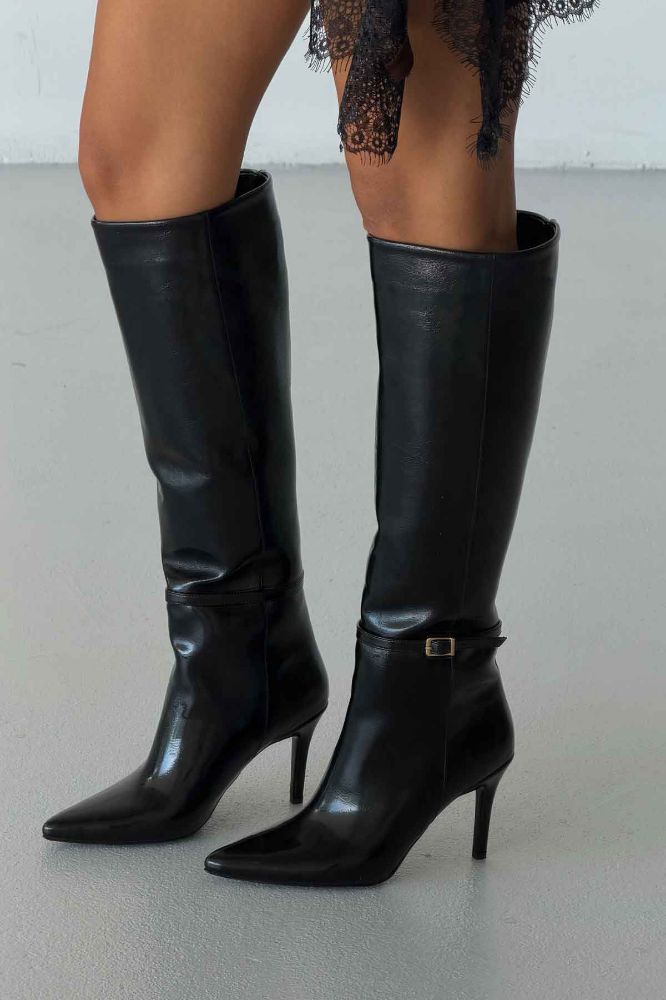 Noelle Toka Detaylı İnce Topuk 10 Cm Siyah Kırışık Rugan Çizme resmi