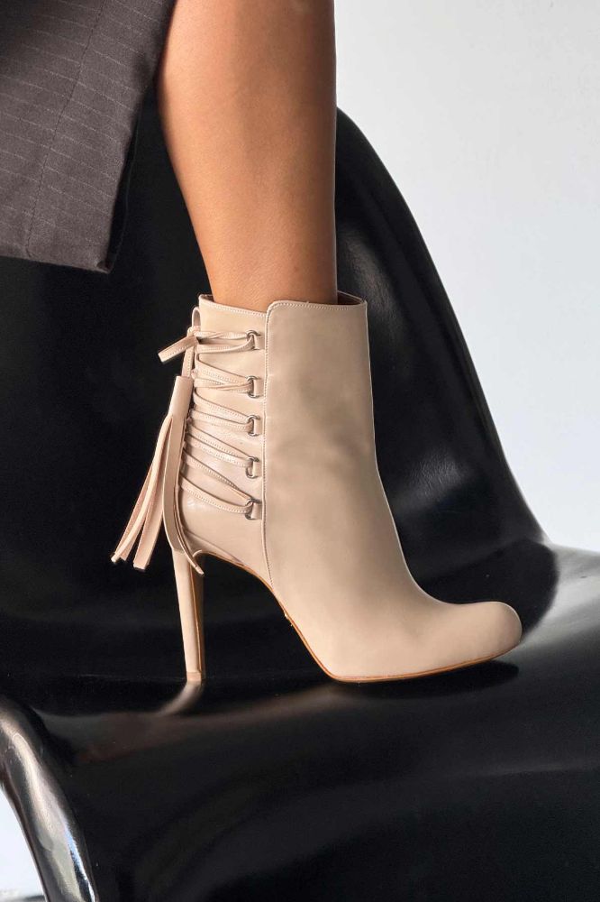 Tressed Bağcık Detaylı İnce Topuk 10 Cm Nude Mat Bot resmi