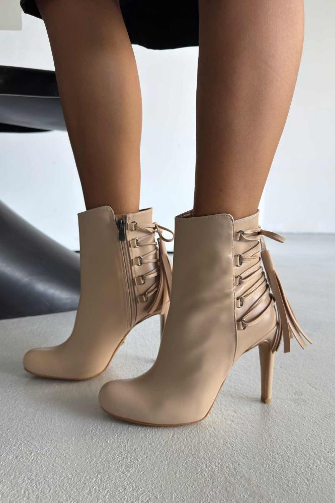 Tressed Bağcık Detaylı İnce Topuk 10 Cm Nude Mat Bot resmi