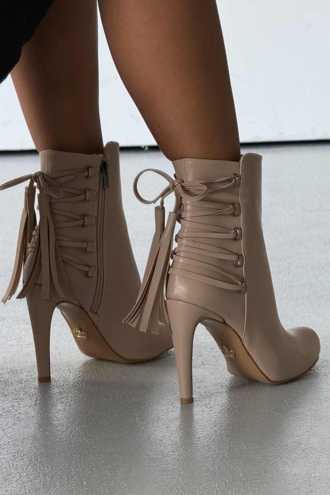 Tressed Bağcık Detaylı İnce Topuk 10 Cm Nude Mat Bot resmi