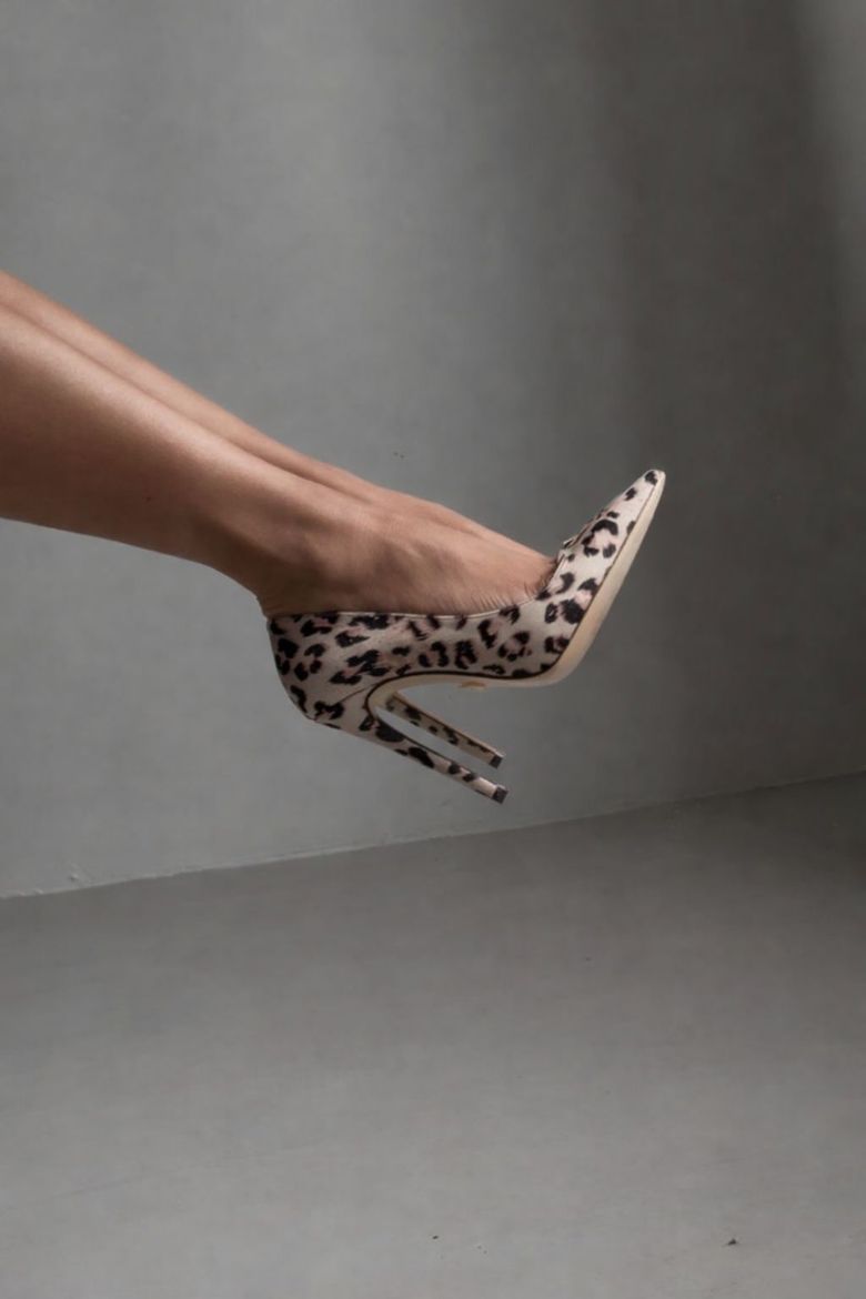 Fia İnce Topuk 12 Cm Leopar Stiletto resmi