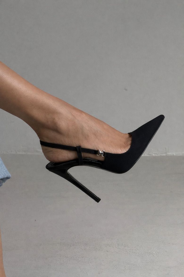 Waft Toka Detaylı İnce Topuk 12 Cm Siyah Mat Saten Stiletto resmi