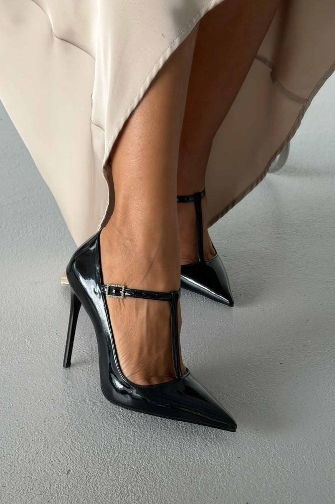 Wren Taşlı Toka Detaylı İnce Topuk 12 Cm Siyah Rugan Stiletto resmi