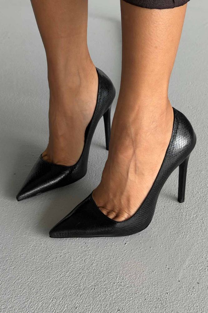 Fia İnce Topuk 12 Cm Siyah Yılan Desenli Stiletto resmi