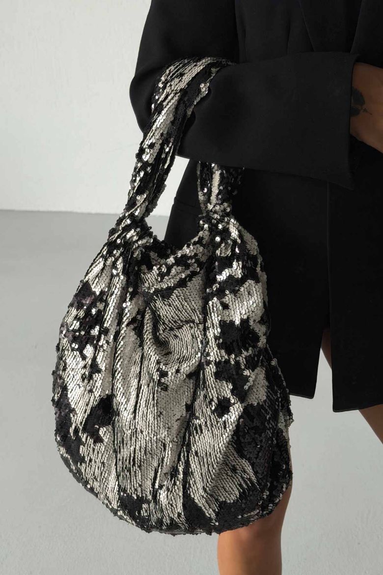 Usra Payetli   GÜMÜŞ SİYAH ÇANTA resmi