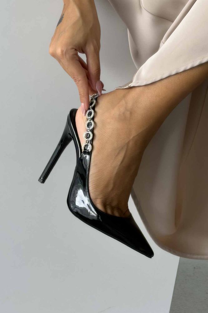 Reiko Taş Detaylı İnce Topuk 12 Cm Siyah Rugan Stiletto resmi