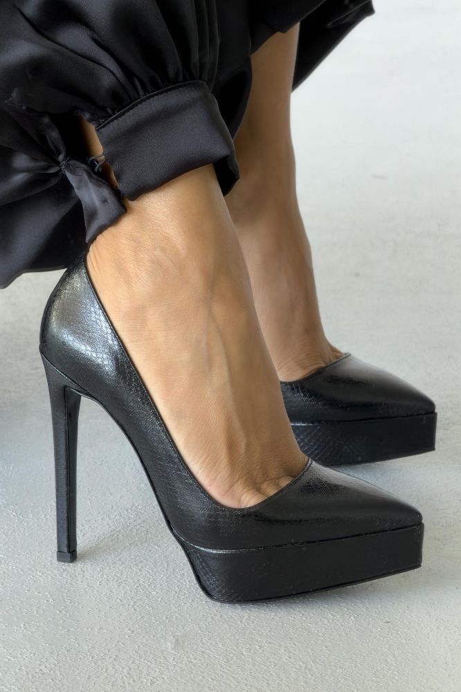 Coax İnce Topuk 13 Cm Siyah Yılan Desenli Platform resmi