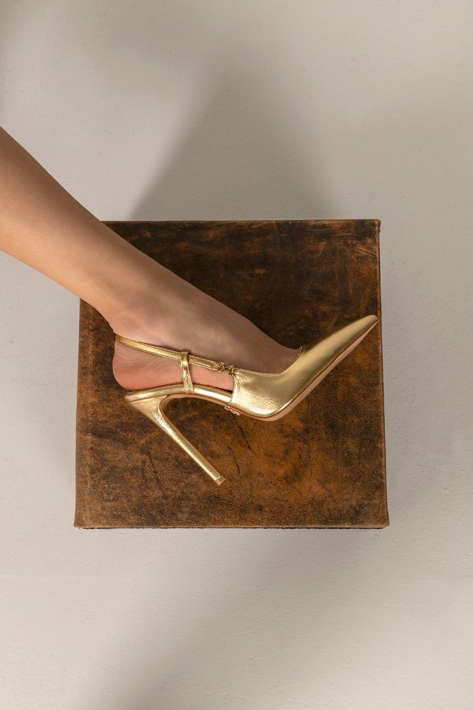 Waft Toka Detaylı İnce Topuk 12 Cm Gold Kırışık Stiletto resmi