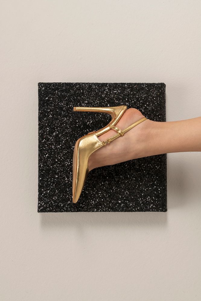 Waft Toka Detaylı İnce Topuk 12 Cm Gold Kırışık Stiletto resmi