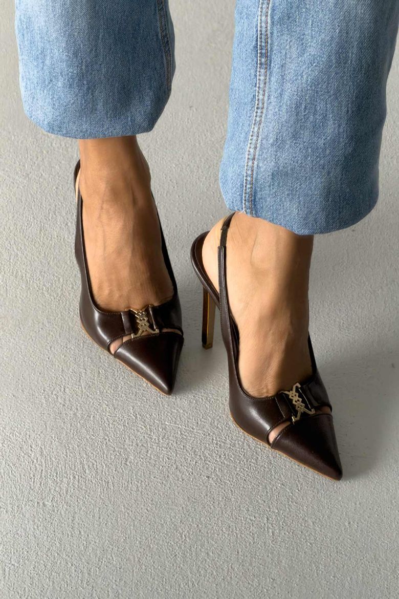 Cassia Aksesuar Detaylı İnce Topuk 12 Cm Acı Kahve Mat Stiletto resmi