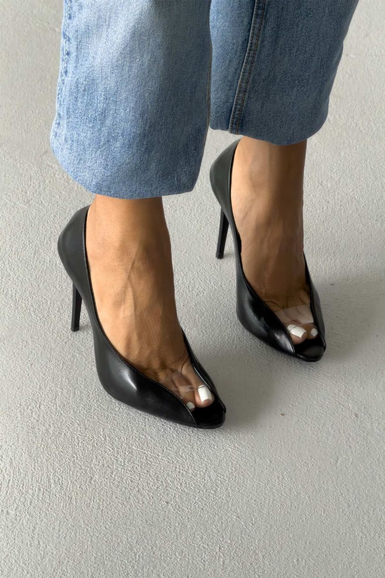 Loan Şeffaf Detaylı İnce Topuk 10 Cm Siyah Mat Stiletto resmi