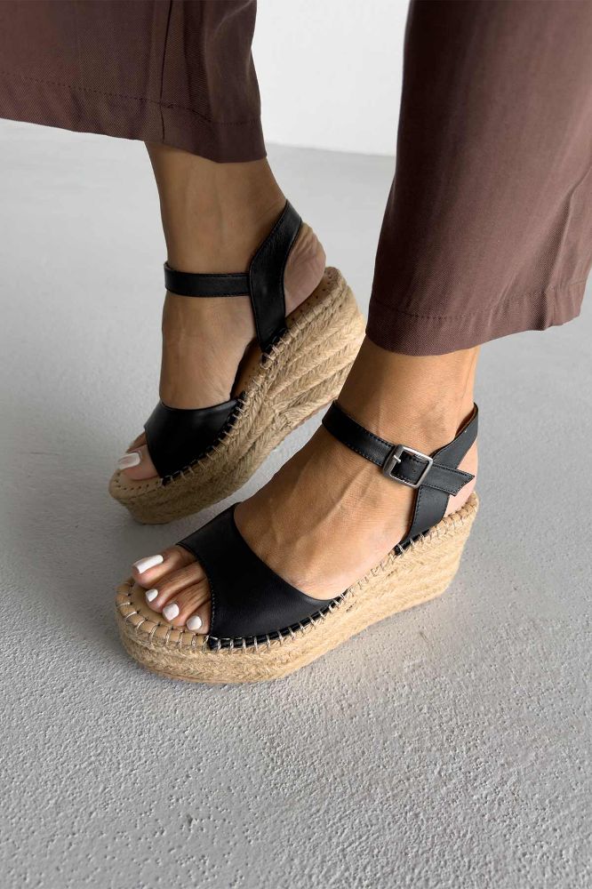 Oliver Hakiki Deri Dolgu Topuk  8 CM SİYAH MAT SANDALET resmi