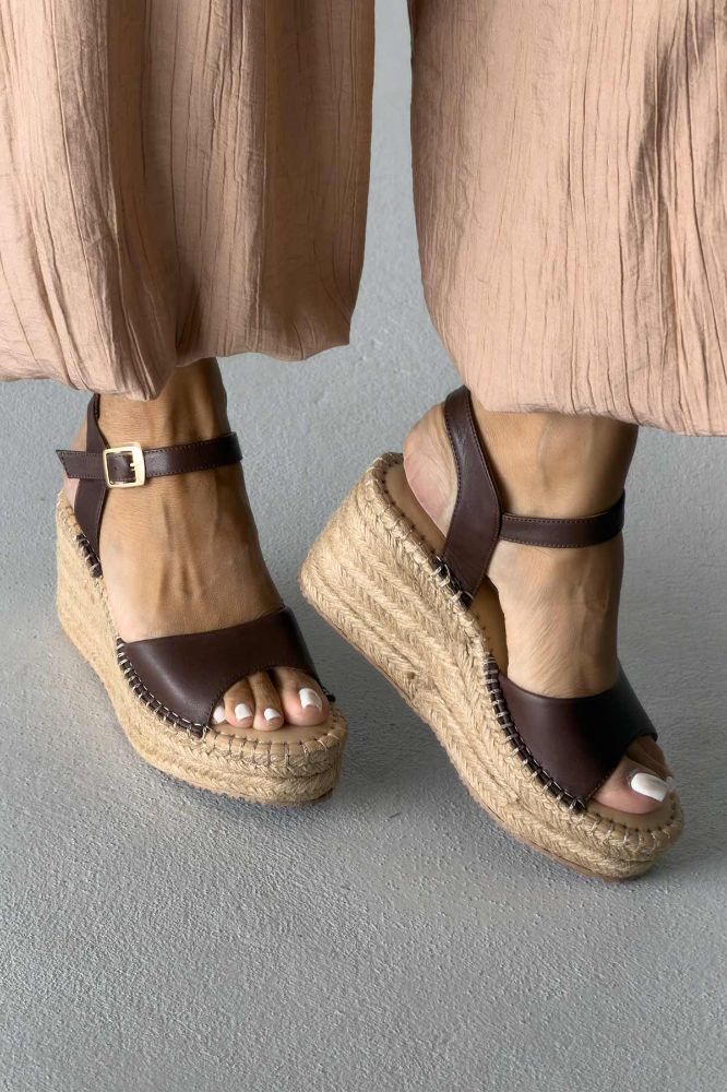 Oliver Hakiki Deri Dolgu Topuk  8 CM KAHVERENGİ MAT SANDALET resmi