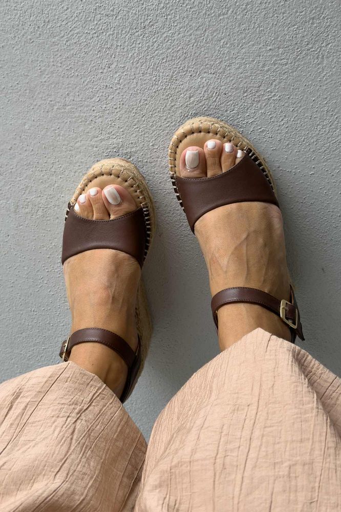 Oliver Hakiki Deri Dolgu Topuk  8 CM KAHVERENGİ MAT SANDALET resmi