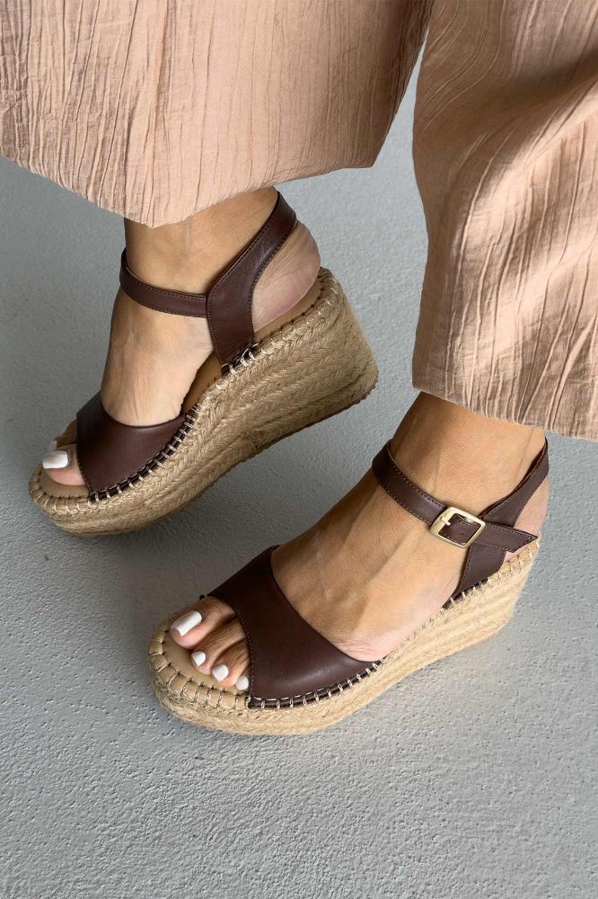 Oliver Hakiki Deri Dolgu Topuk  8 CM KAHVERENGİ MAT SANDALET resmi