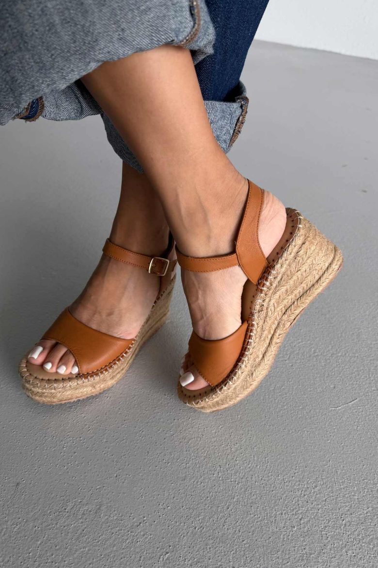 Oliver Hakiki Deri Dolgu Topuk  8 CM TABA MAT SANDALET resmi