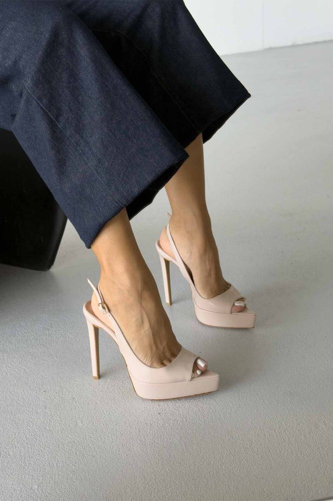 Heimdall Toka Detaylı İnce Topuk 13 Cm Nude Rugan Platform resmi